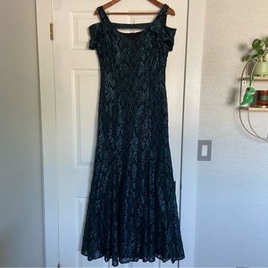 Night way collection  special occasions maxi dress women’s size 14